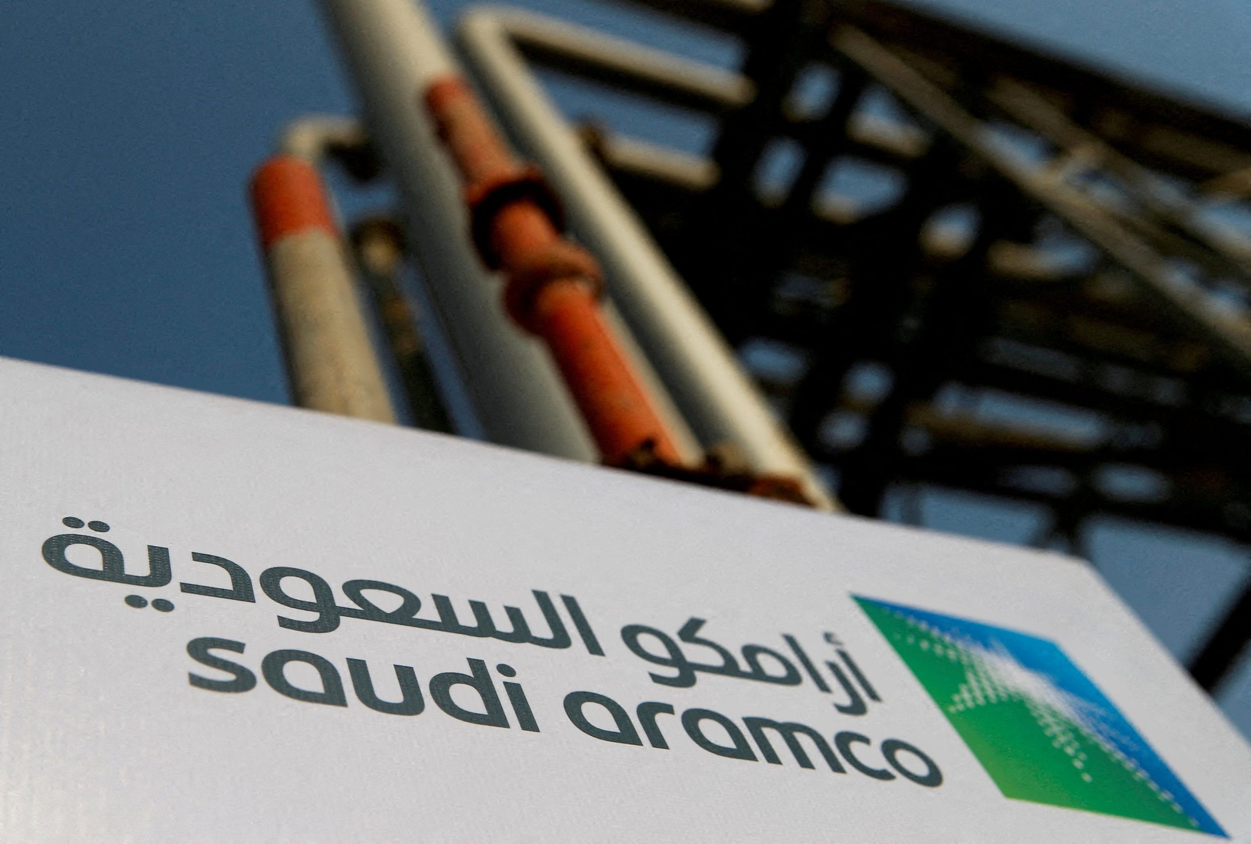 Experts Suggest Saudi Arabian and Russian Supply Cuts Reflect Demand Worries